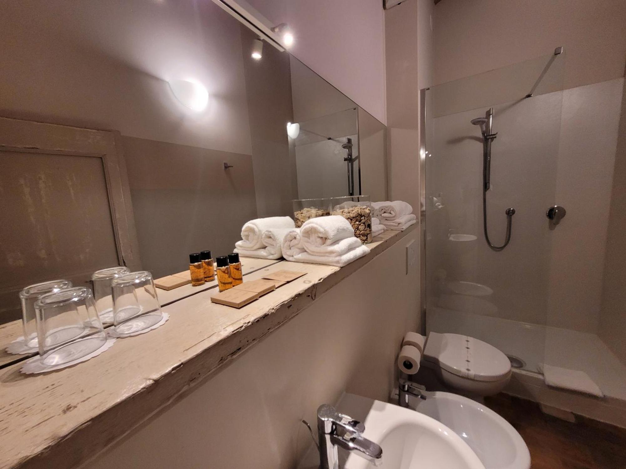 Relais Casetta56 ลูโก ภายนอก รูปภาพ