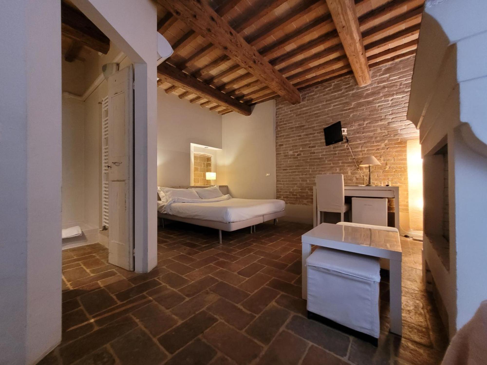 Relais Casetta56 ลูโก ภายนอก รูปภาพ